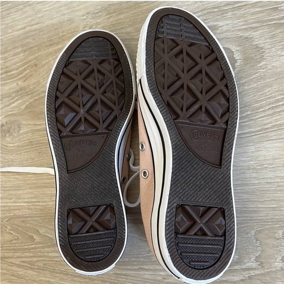 NWOT converse chuck Taylor all-star size 7.5 - Picture 2 of 3